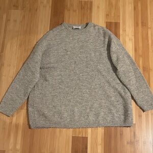 DISSH Women's Crew Neck Sweater